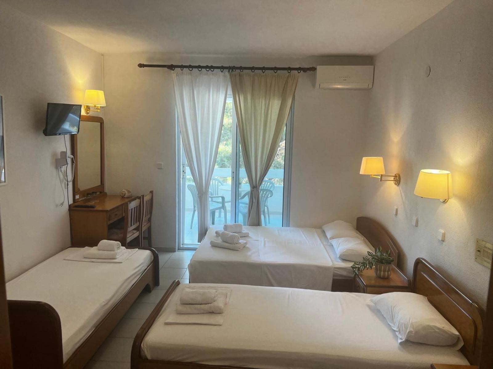 Hotel Proteas Ormos Prinou  Номер фото