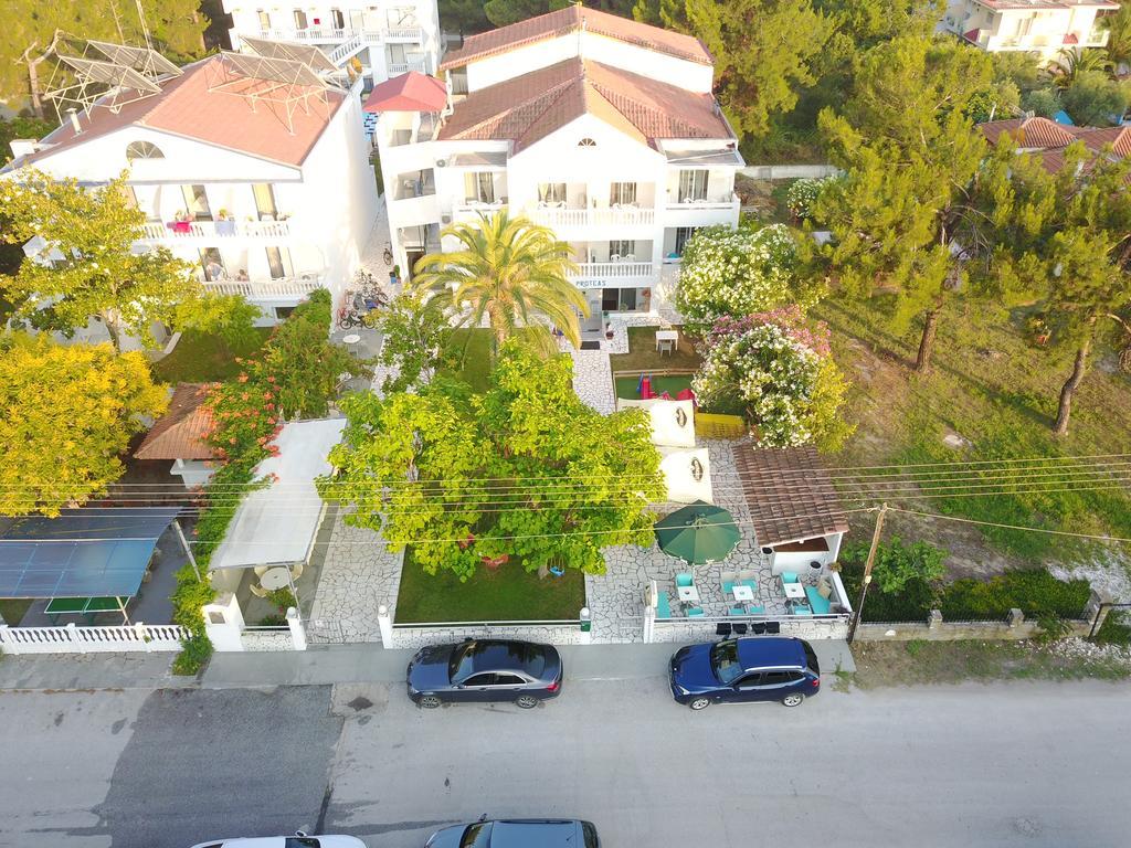 Hotel Proteas Ormos Prinou  Екстер'єр фото